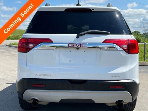 Used 2019 GMC Acadia SLT w/ LPO, Floor Liner Package AWD/4WD image 3