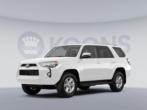 Used 2018 Toyota 4Runner SR5 image 1