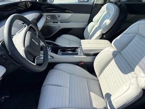 New 2026 Lincoln Nautilus Reserve AWD/4WD image 22