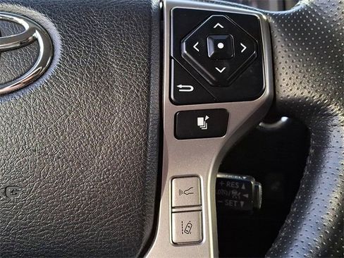 Certified 2024 Toyota 4Runner SR5 Premium image 23