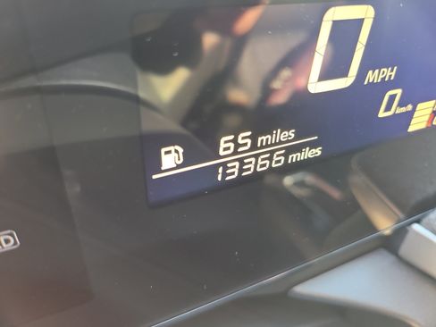 Used 2025 Nissan Kicks SV image 30