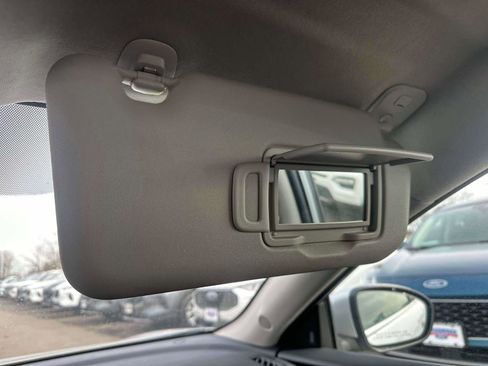 Used 2023 Nissan Sentra SV image 27