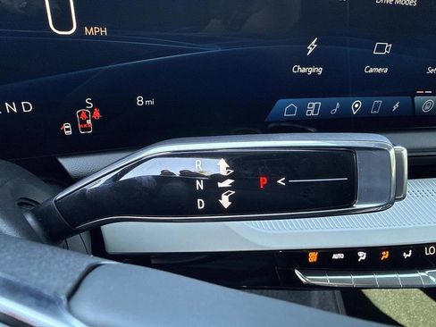 New 2026 Cadillac Optiq Luxury 2 AWD/4WD image 27