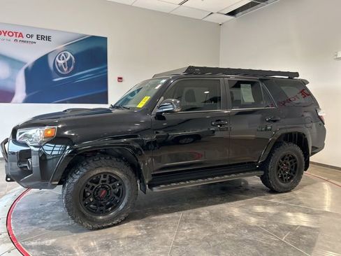 Used 2020 Toyota 4Runner TRD Pro AWD/4WD image 3