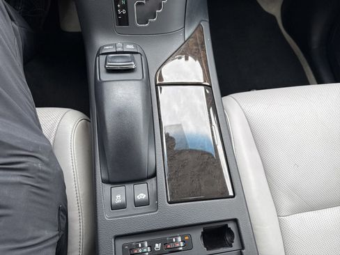 Used 2015 Lexus RX 450h FWD image 24