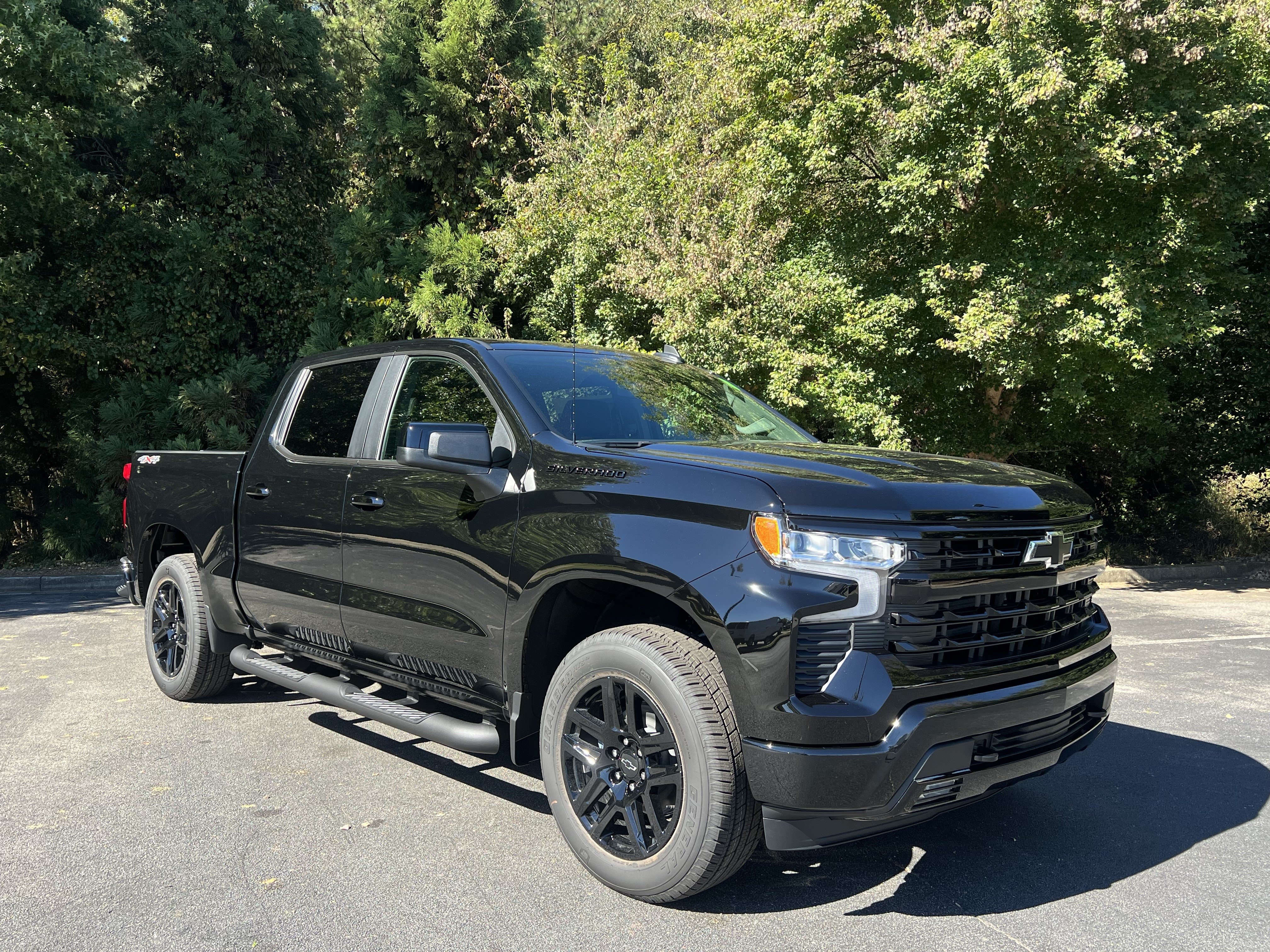 New 2026 Chevrolet Silverado 1500 RST w/ Convenience Package II AWD/4WD image 2