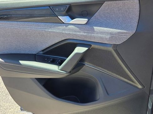 New 2026 Volkswagen Tiguan S FWD image 25