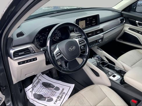 Used 2021 Kia Telluride EX FWD image 18