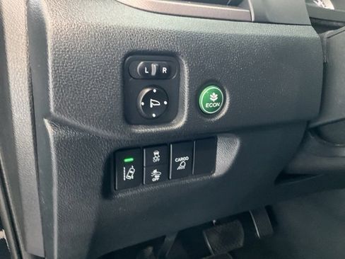 Certified 2023 Honda Ridgeline RTL image 9