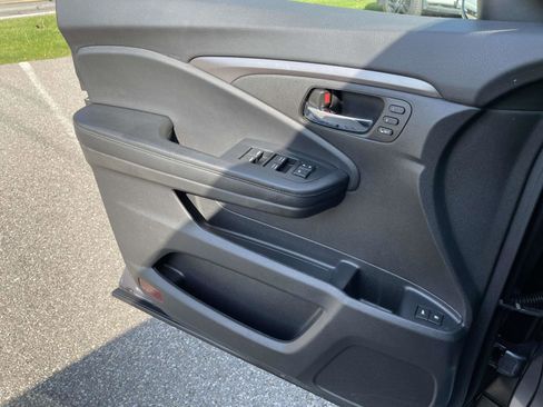 Used 2022 Honda Pilot Special Edition image 30
