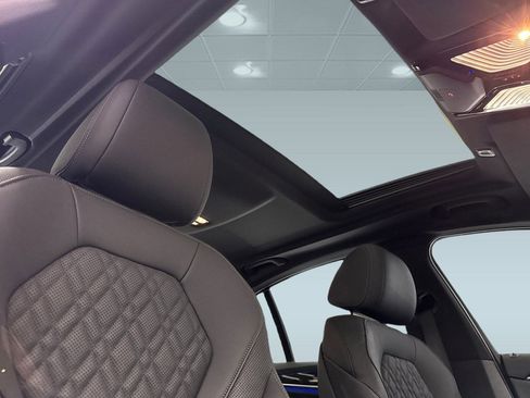 Certified 2023 BMW 540i w/ M Sport Package image 15