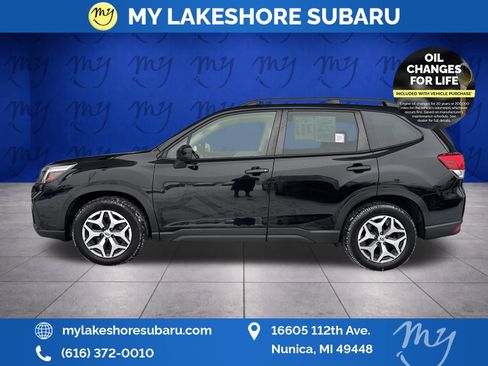 Used 2020 Subaru Forester Premium image 4