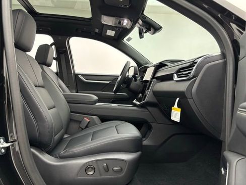 New 2026 GMC Acadia Elevation w/ Elevation Premium Package image 36