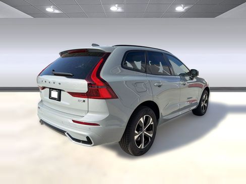 New 2026 Volvo XC60 B5 Core w/ Climate Package AWD/4WD image 9