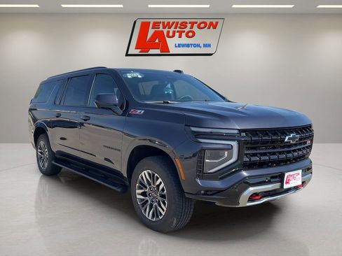 Certified 2025 Chevrolet Suburban Z71 AWD/4WD image 7
