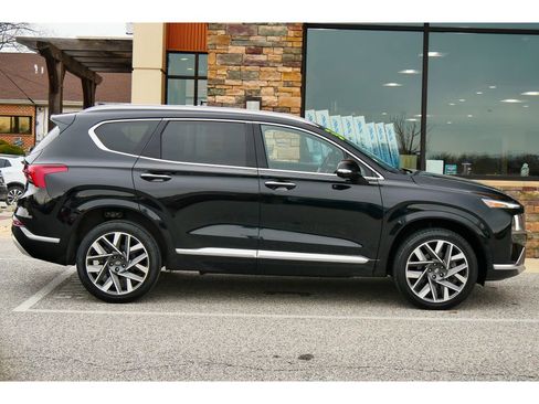 Used 2023 Hyundai Santa Fe Calligraphy image 2