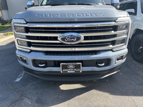 Used 2024 Ford F250 Limited w/ FX4 Off-Road Package image 8