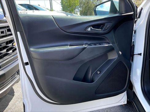 Used 2019 Chevrolet Equinox LT FWD image 22