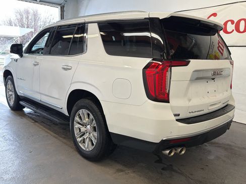 Used 2024 GMC Yukon Denali image 9