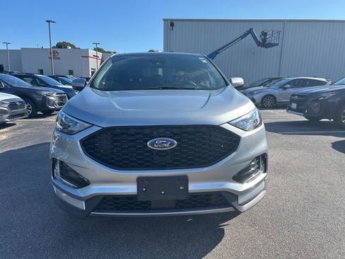 Used 2023 Ford Edge ST-Line image 2