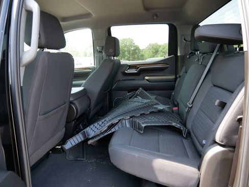 Used 2024 GMC Sierra 1500 Elevation AWD/4WD image 16