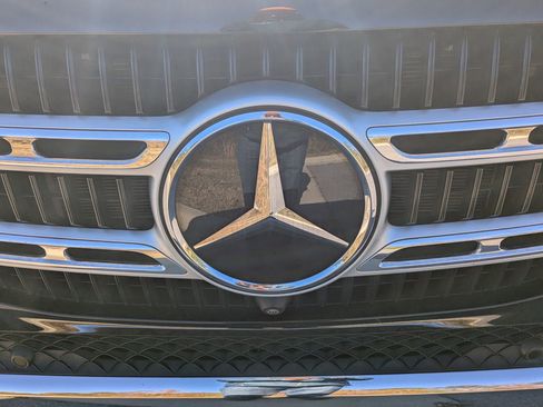 Used 2024 Mercedes-Benz GLE 350 4MATIC image 31