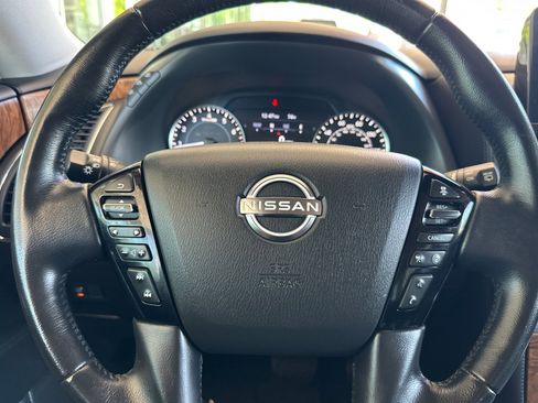 Used 2022 Nissan Armada SL w/ Captain's Chairs Package image 25