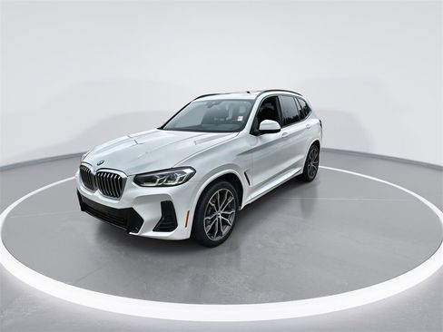 Used 2022 BMW X3 xDrive30i w/ M Sport Package 2 image 4