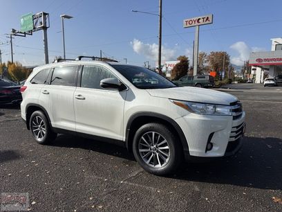Used 2019 Toyota Highlander XLE