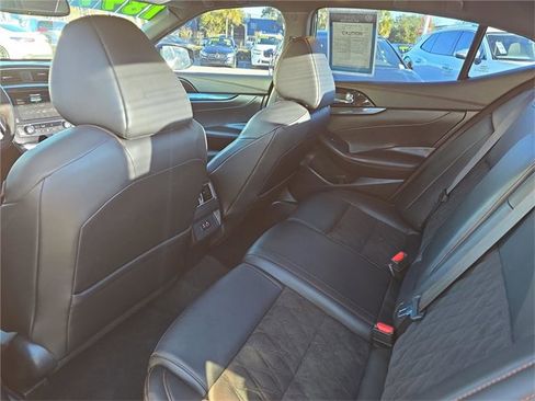 Used 2021 Nissan Maxima SR w/ Sport Mat Group image 10