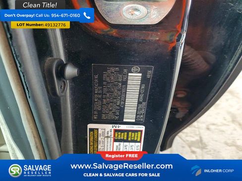 Used 2011 Toyota Camry image 16