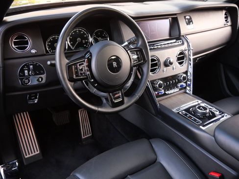 Used 2019 Rolls-Royce Cullinan image 23