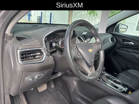 Used 2024 Chevrolet Equinox Premier AWD/4WD image 9