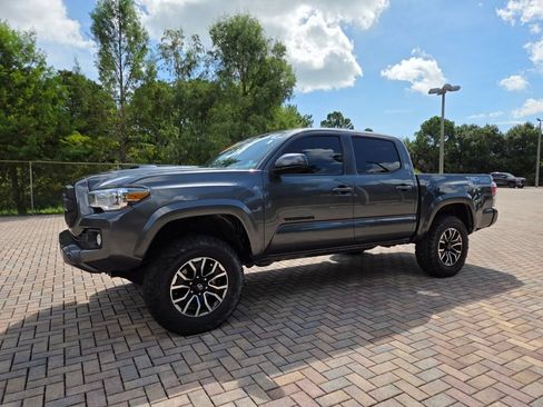 Used 2023 Toyota Tacoma TRD Sport w/ Advanced Technology Package AWD/4WD image 3