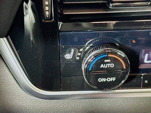 New 2026 Nissan Rogue Platinum AWD/4WD image 22