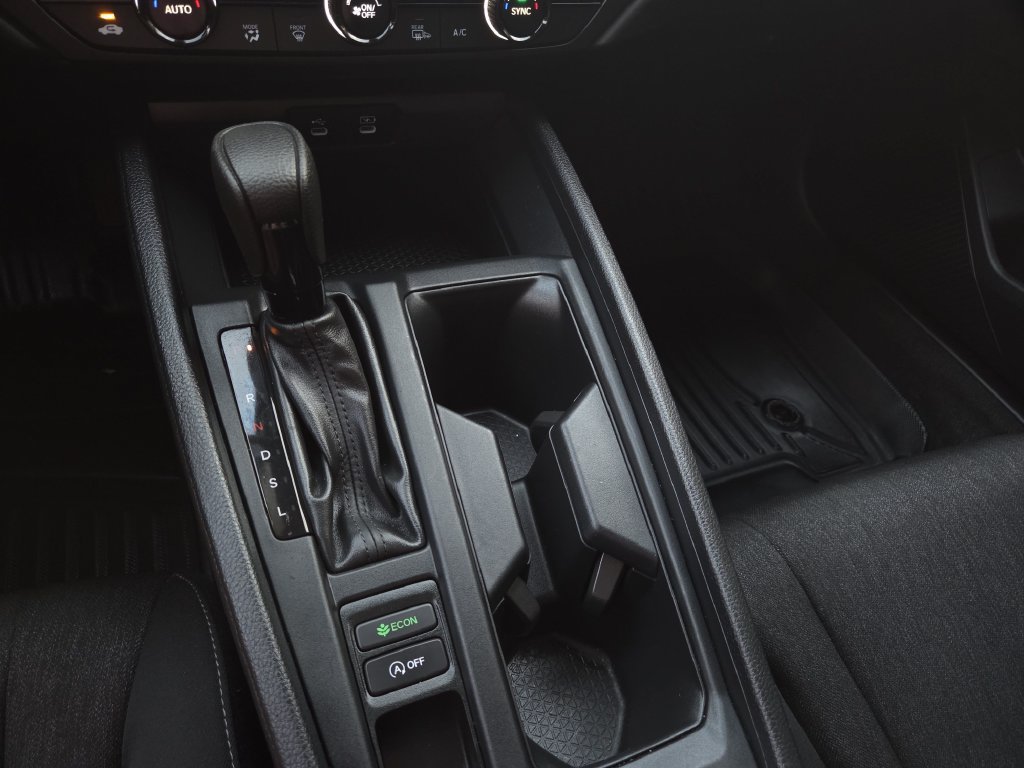 Certified 2025 Honda Accord SE image 11