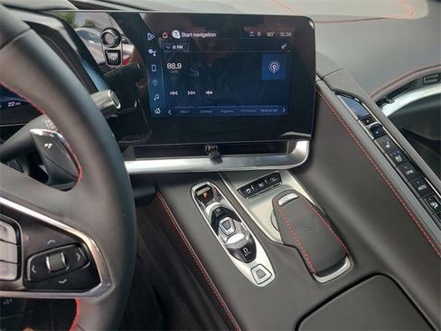 New 2025 Chevrolet Corvette Stingray Premium Conv w/ Z51 Performance Package image 27