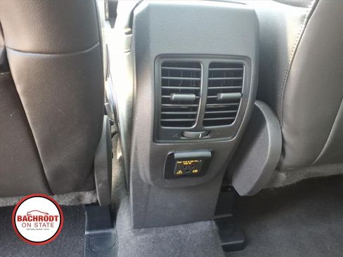 Used 2017 Ford Escape Titanium w/ Equipment Group 301A FWD image 28