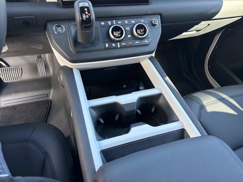 Certified 2025 Land Rover Defender 110 S image 26