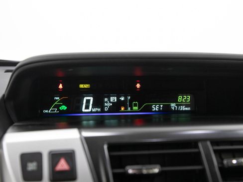 Used 2014 Toyota Prius V Three FWD image 25