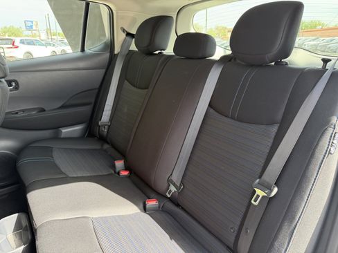 Used 2025 Nissan Leaf S FWD image 34