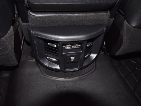 Used 2024 RAM 2500 Laramie image 18