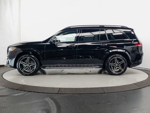Used 2026 Mercedes-Benz GLS 450 4MATIC image 4