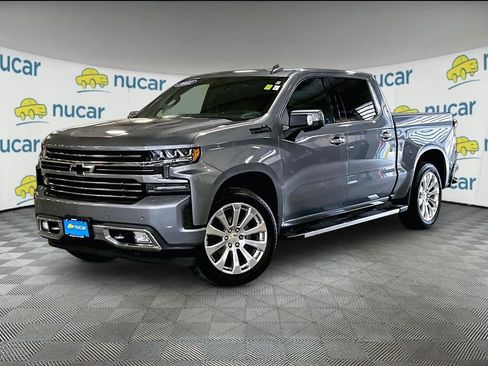 Used 2022 Chevrolet Silverado 1500 High Country w/ Technology Package AWD/4WD image 3