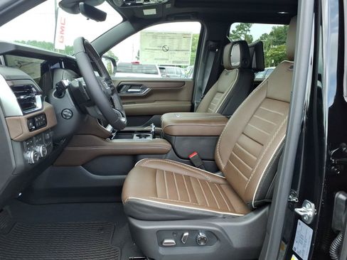 New 2026 GMC Yukon Denali Ultimate AWD/4WD image 20