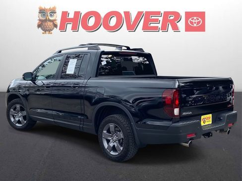 Used 2024 Honda Ridgeline TrailSport image 5