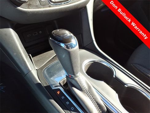 Used 2021 Chevrolet Equinox LT image 22