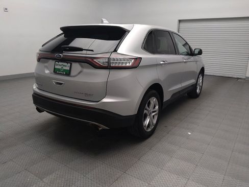 Used 2018 Ford Edge Titanium w/ Equipment Group 301A image 9