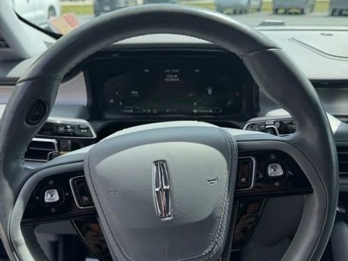 Used 2020 Lincoln Aviator Reserve w/ Equipment Group 202A AWD/4WD image 10