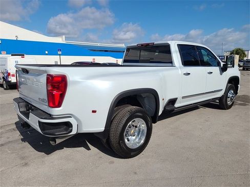 New 2026 Chevrolet Silverado 3500 High Country w/ Technology Package image 5